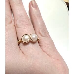 🧚🏻‍♀️ Handmade Freshwater Pearl Wire Wrapped Ring Size 6 Gold Tone